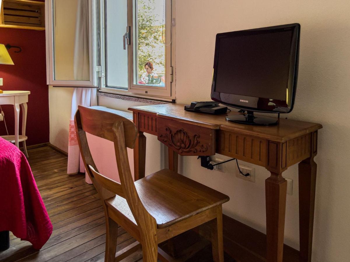 אולביה La Terrazza Guesthouse מראה חיצוני תמונה